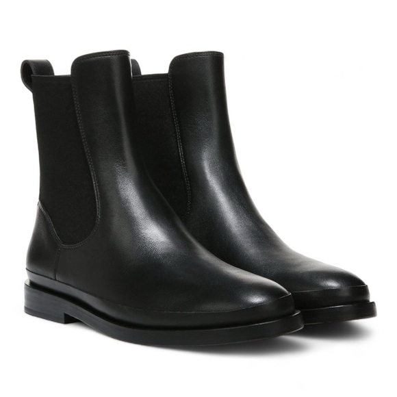 VINCE CECYL BLACK LEATHER PULL ON ANKLE CLASSIC CHELSEA BOOTS - Picture 1 of 15